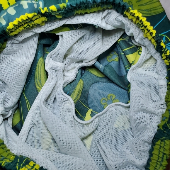 Garnet Hill boys swimsuit with lining Jellyfish Size 10 - Picture 7 of 7